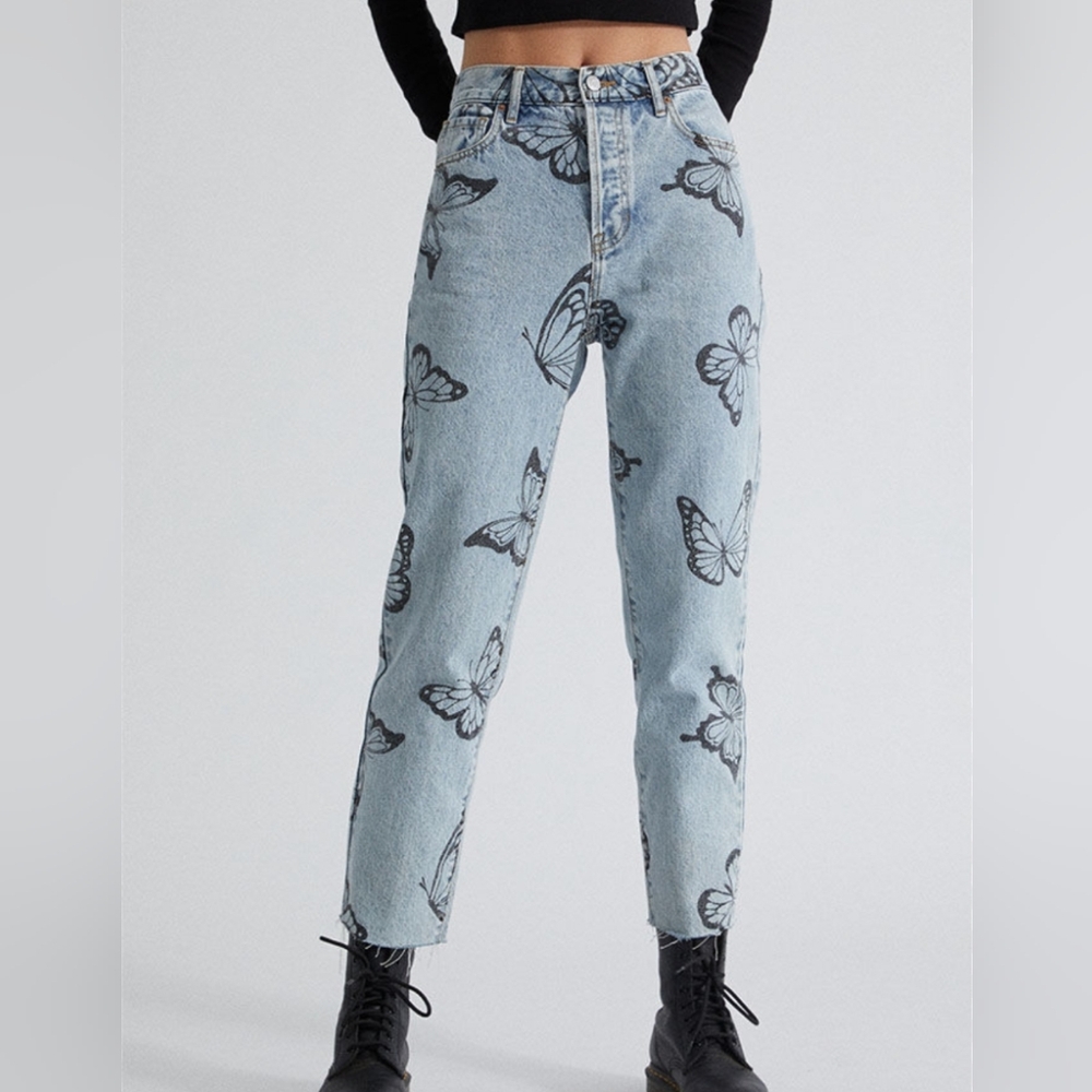 Pacsun Straight Leg Distressed Butterfly Print Jeans Size 25